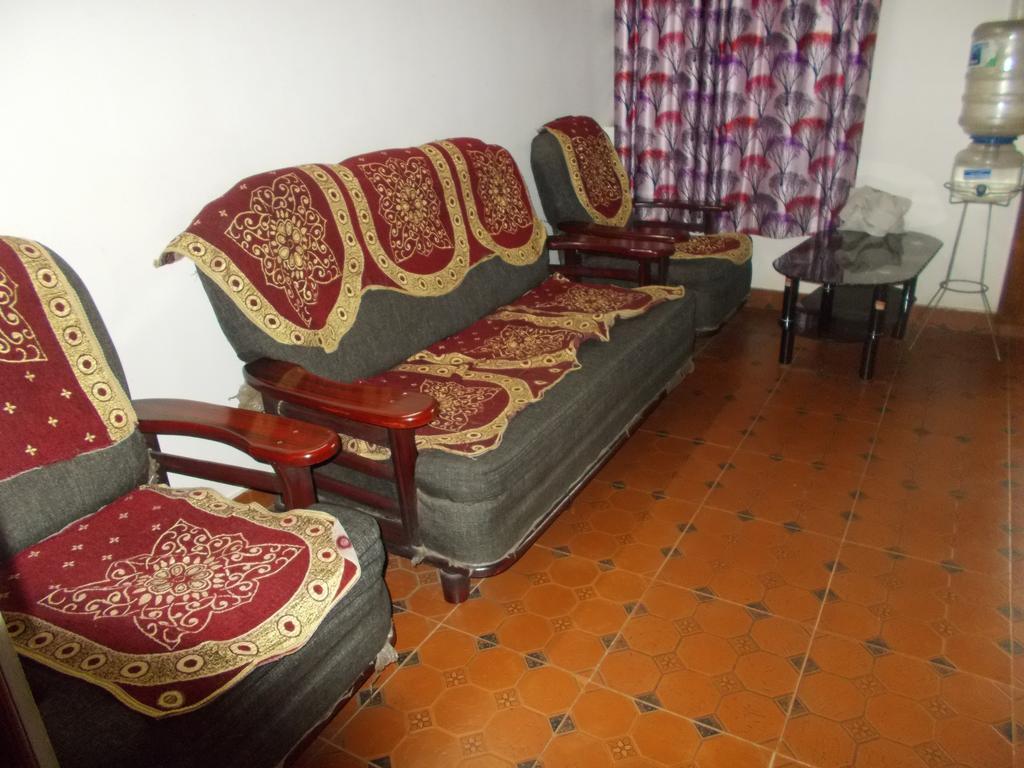 Hôtel Guruvayur Bunglow Extérieur photo